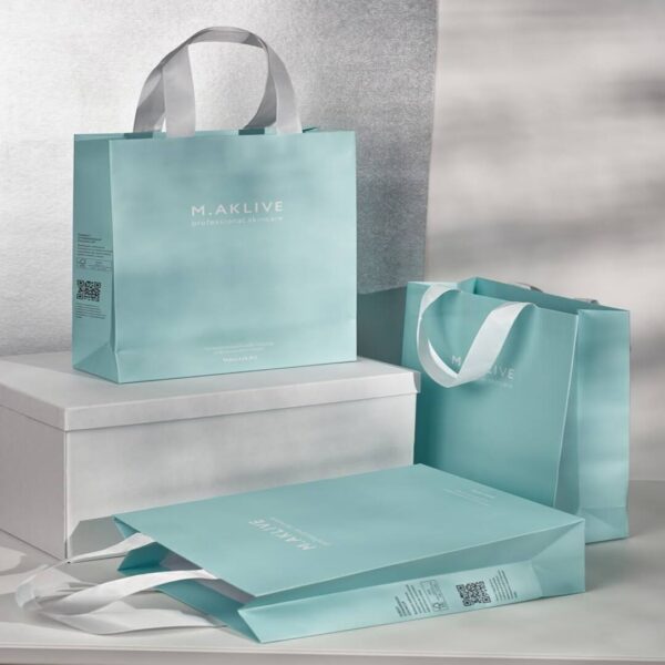 Luxury Rigid Gift Bags - Image 2